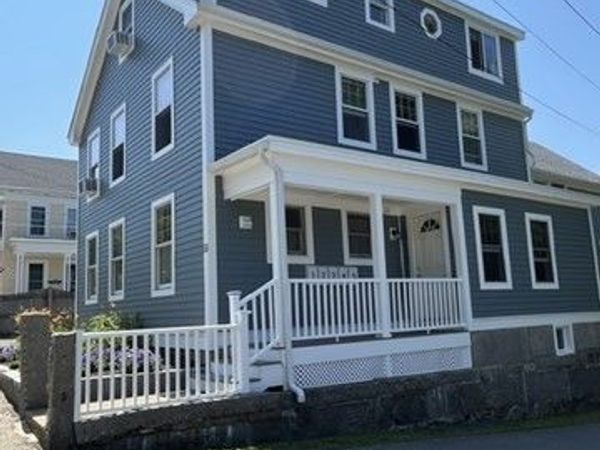 4 Pleasant Street, Unit 2, Rockport, MA 01966