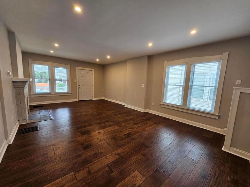 1062 Scott Street , Unit 1064, Columbus, OH 43222 Photo 3