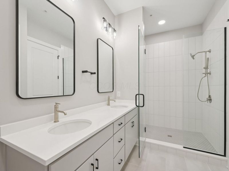 2867 Kobuk Drive , Unit 201, Columbus, OH 43228 Photo 21
