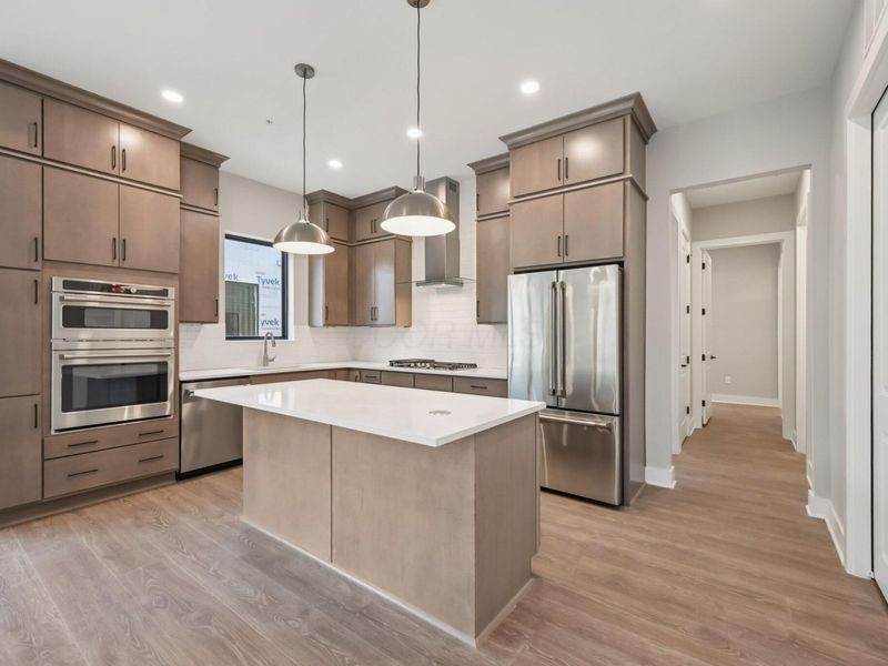 2867 Kobuk Drive , Unit 201, Columbus, OH 43228 Photo 5