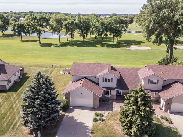 4001 W Newcomb St, Sioux Falls, SD 57106