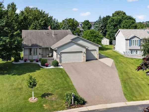 3260 131st Avenue NW, Coon Rapids, MN 55448