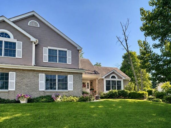 170 Schmidt Drive , Dyer, IN 46311