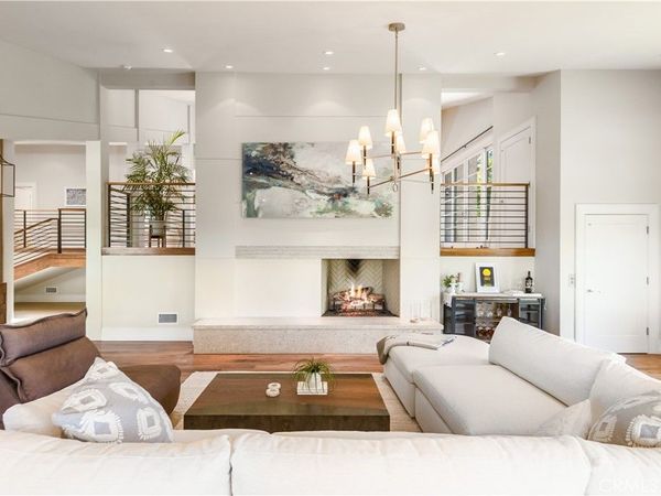 2704 Via Elevado, Palos Verdes Estates, CA 90274