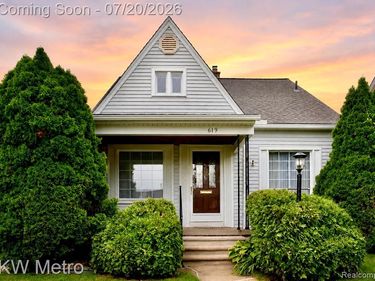 619 N ELIZABETH Street, Dearborn, MI 48128