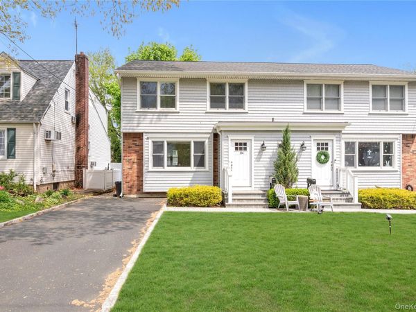 38 Dunes Lane , Unit A, Port Washington, NY 11050