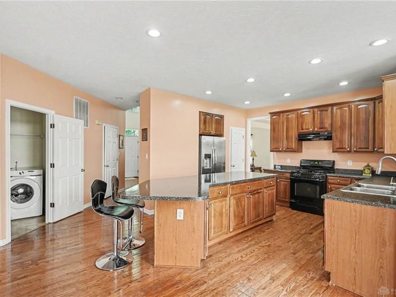 195 Brittony Woods Drive, Monroe, OH 45050 Photo 5