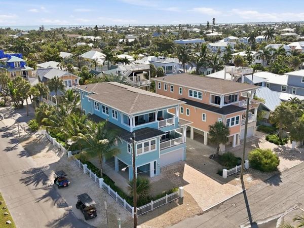 115 AQUA LANE , BRADENTON BEACH, FL 34217