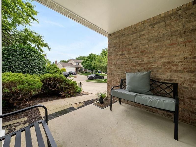 5259 Windflower Court, Hilliard, OH 43026 Photo 3