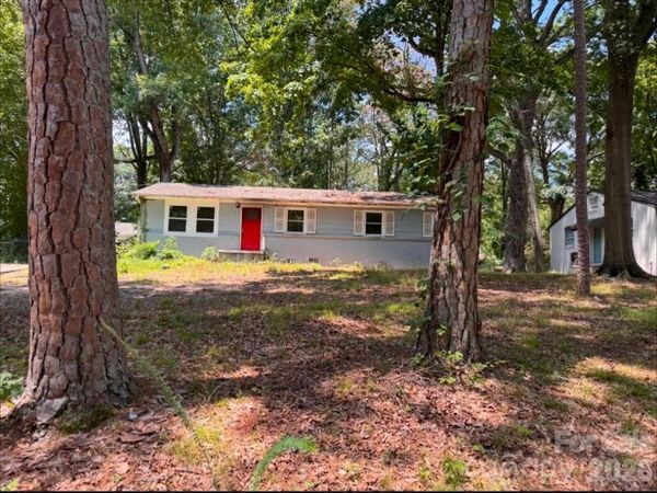 521 N Weldon Street , Gastonia, NC 28052