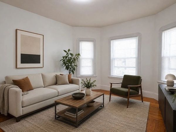 48 Wordsworth St, Unit 1, Boston, MA 02128