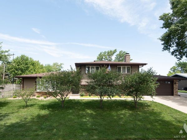 8140 W 91st Street , Hickory Hills, IL 60457