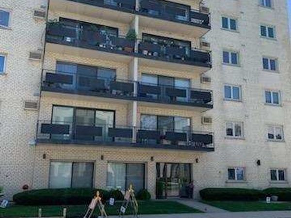 8015 W O'Connor Drive , Unit 5E, River Grove, IL 60171