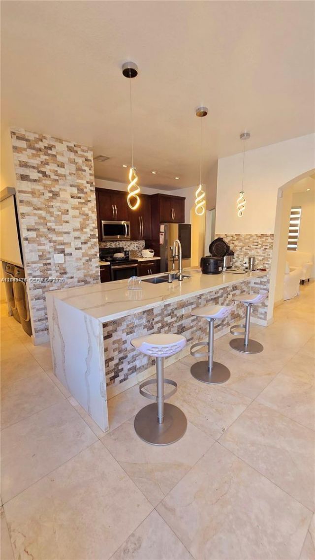 2105 NE 40th Ave , Homestead, FL 33033 Photo