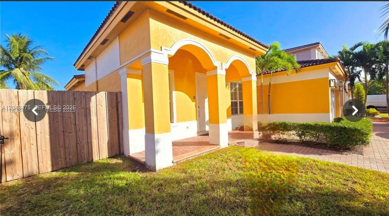 2105 NE 40th Ave , Homestead, FL 33033 Photo