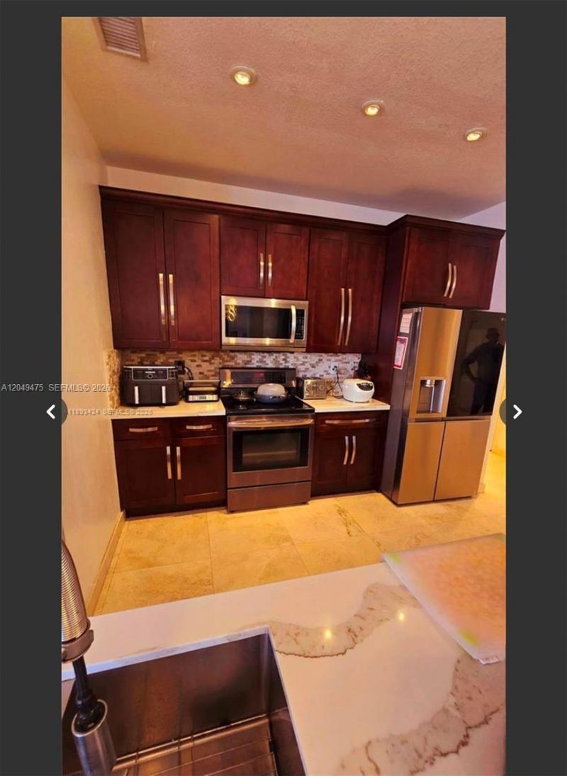 2105 NE 40th Ave , Homestead, FL 33033 Photo