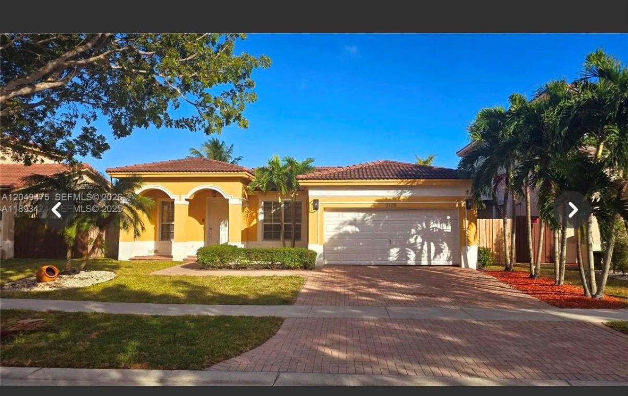 2105 NE 40th Ave , Homestead, FL 33033 Photo
