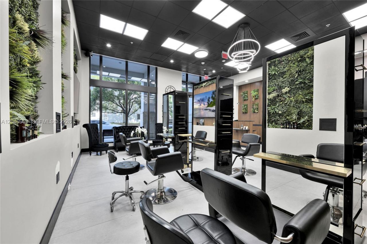301 Altara Ave, Unit CU-3K, Coral Gables, FL 33146 Photo