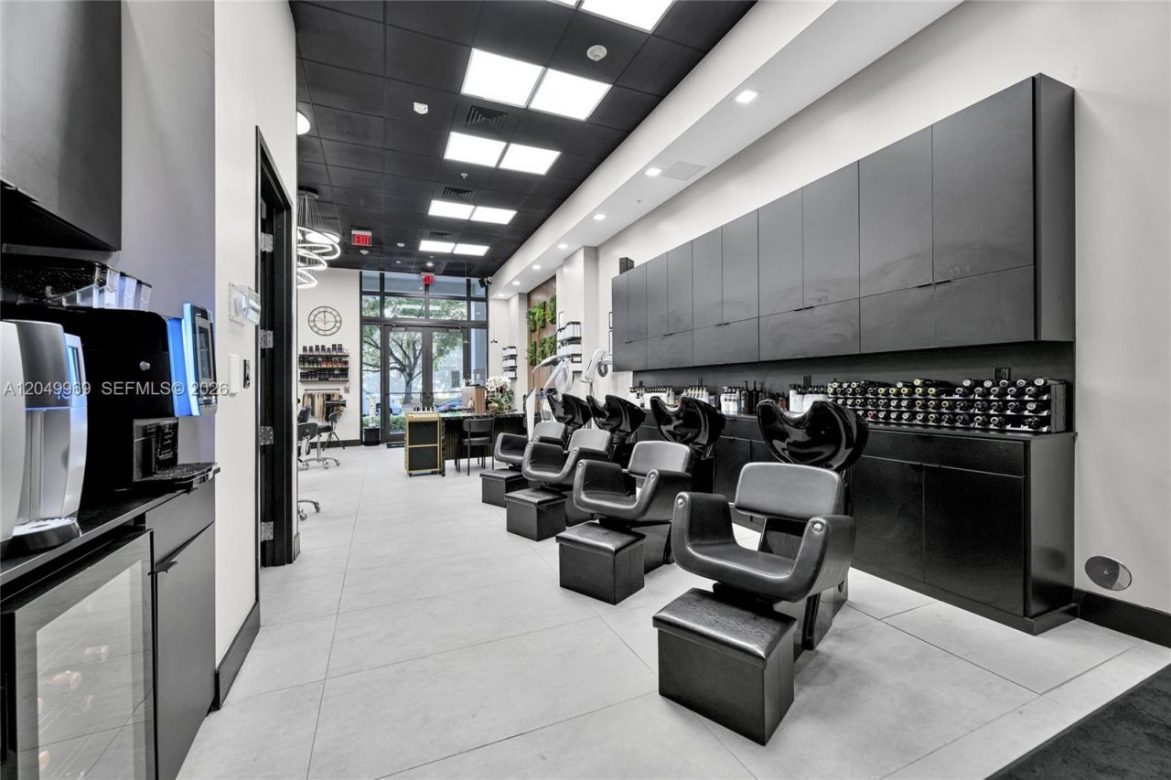 301 Altara Ave, Unit CU-3K, Coral Gables, FL 33146 Photo