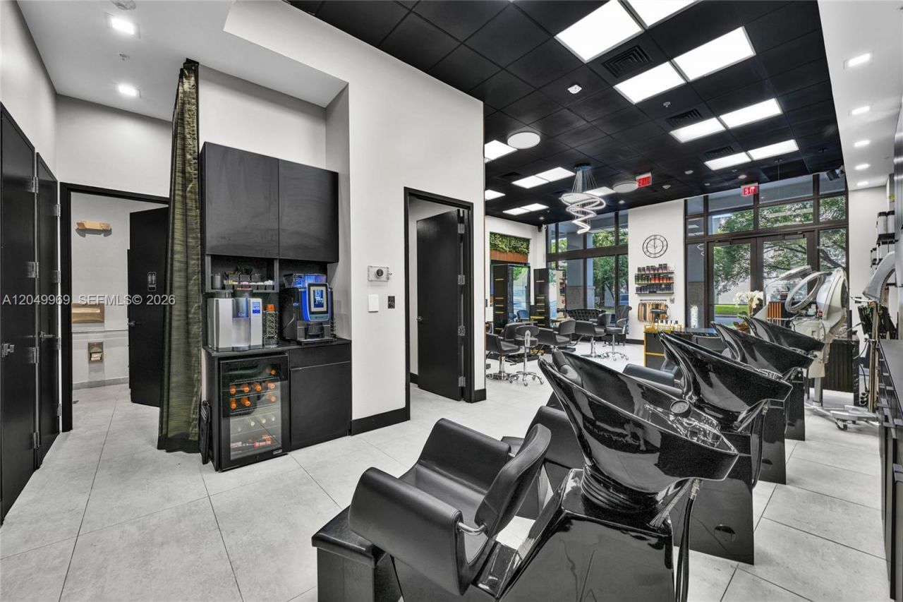 301 Altara Ave, Unit CU-3K, Coral Gables, FL 33146 Photo