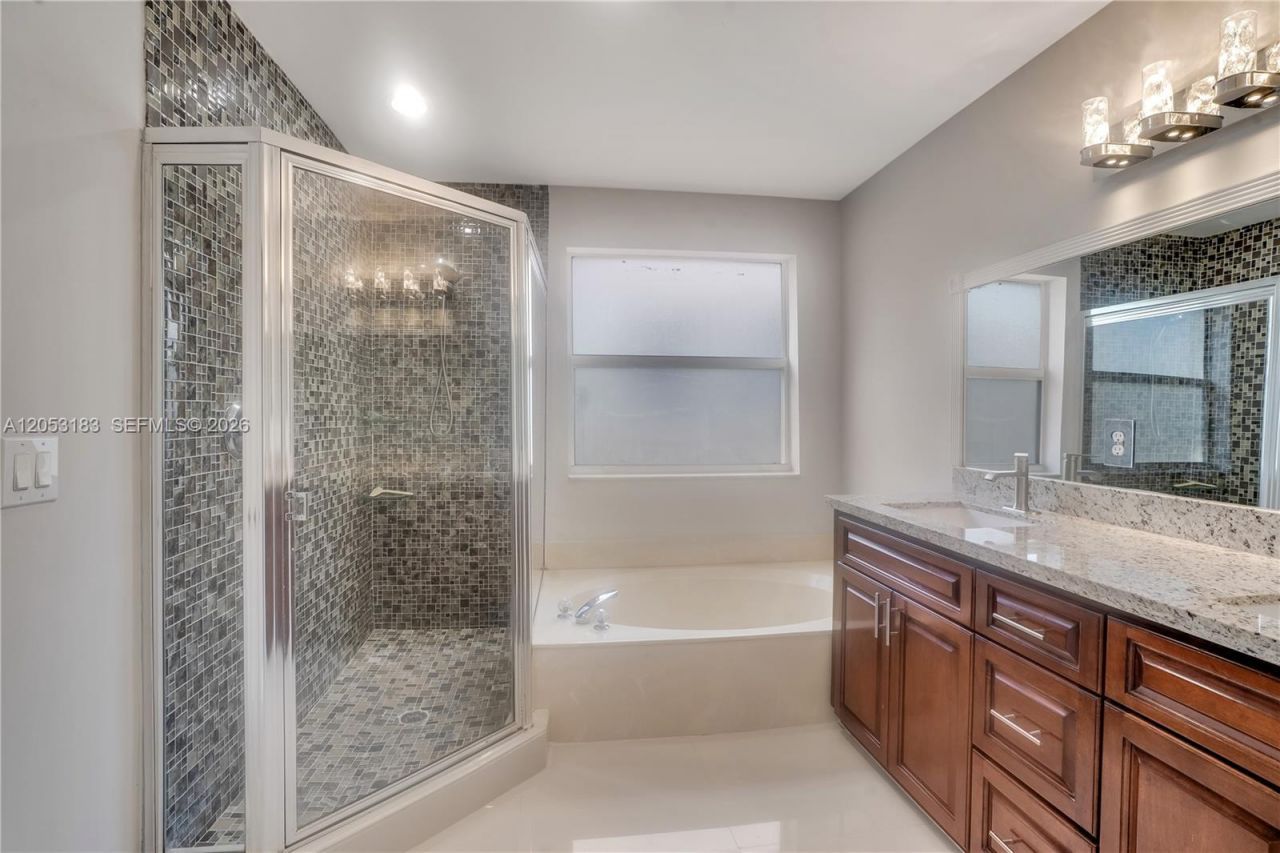 5012 SW 155th Ave, Miramar, FL 33027 Photo