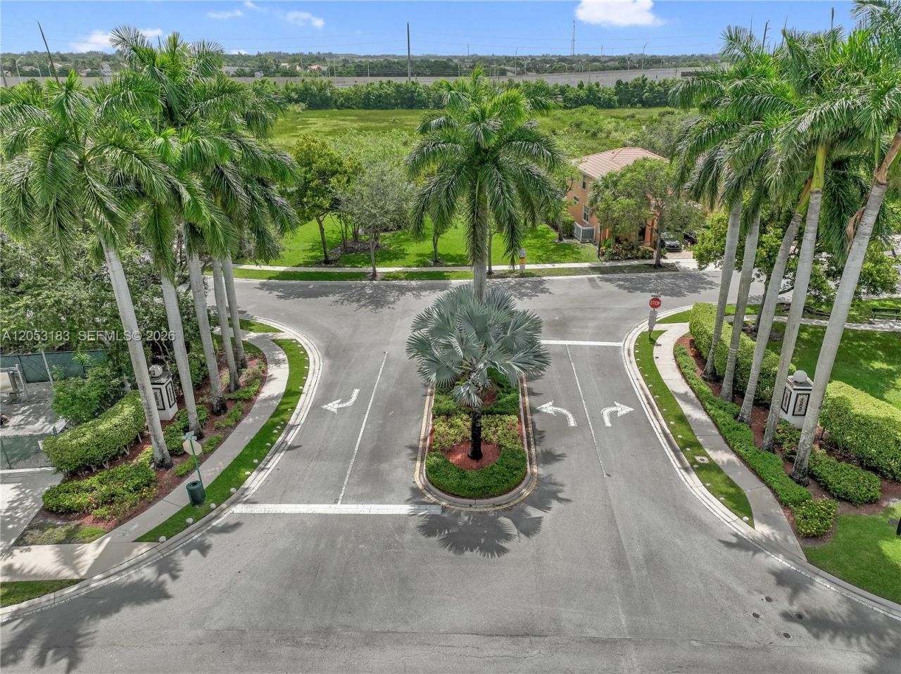 5012 SW 155th Ave, Miramar, FL 33027 Photo