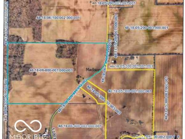 1100 S 100 E , Markleville, IN 46056