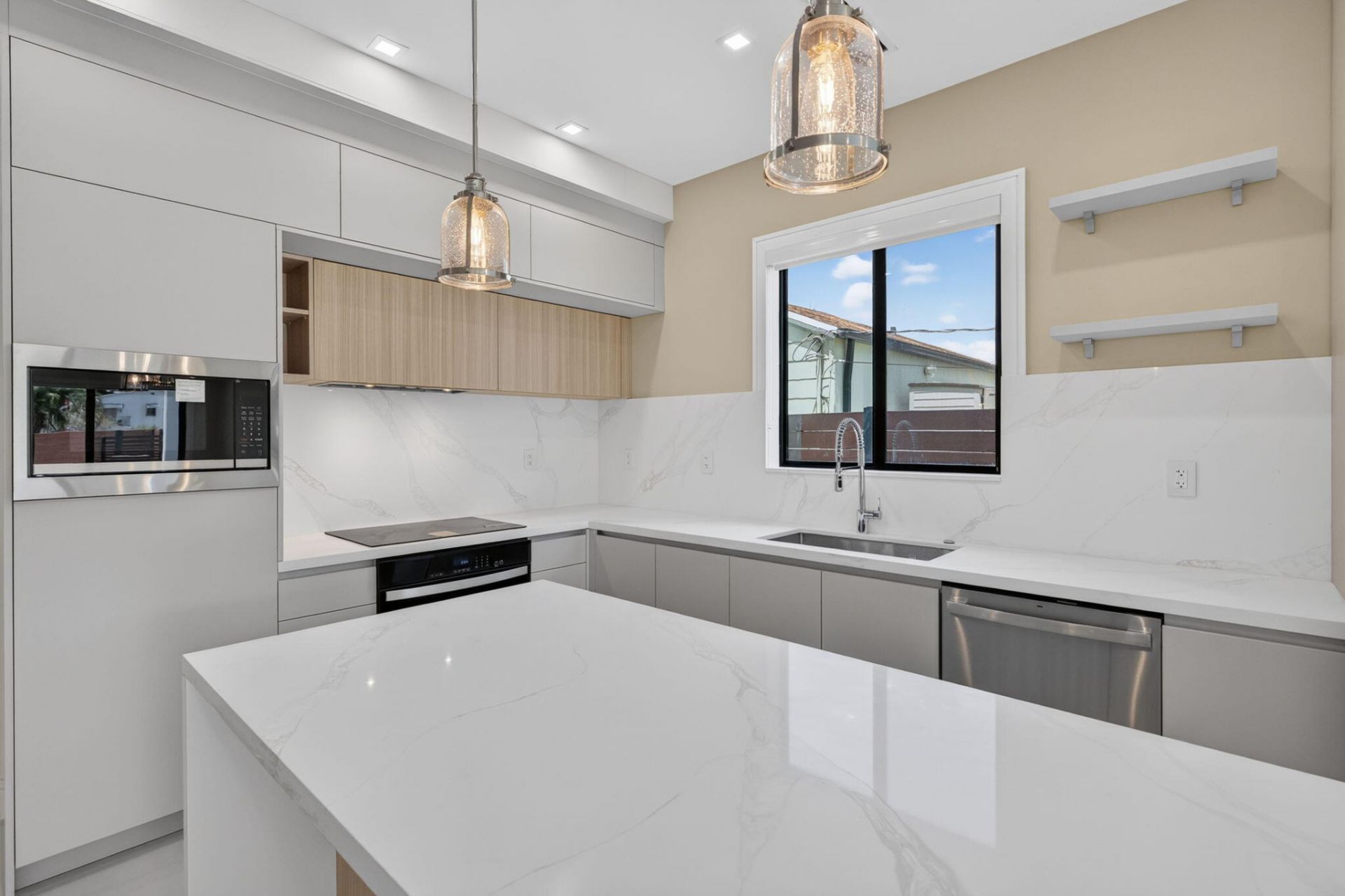 704 SW 9th Street, Fort Lauderdale, FL 33315 Photo