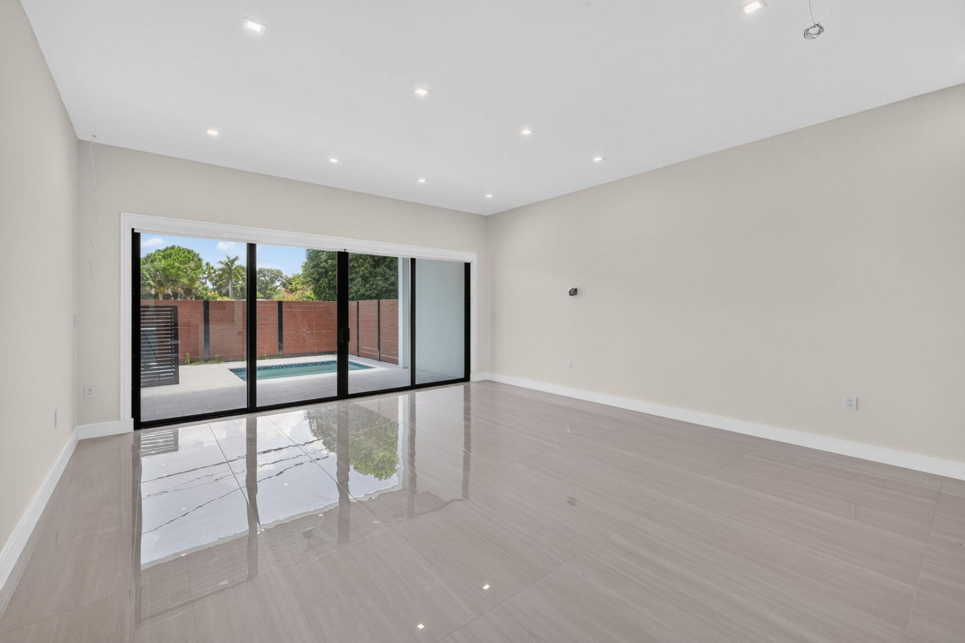 704 SW 9th Street, Fort Lauderdale, FL 33315 Photo