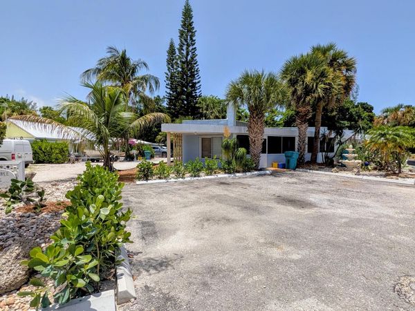 3813 N Old Dixie Highway, Unit A, Delray Beach, FL 33483