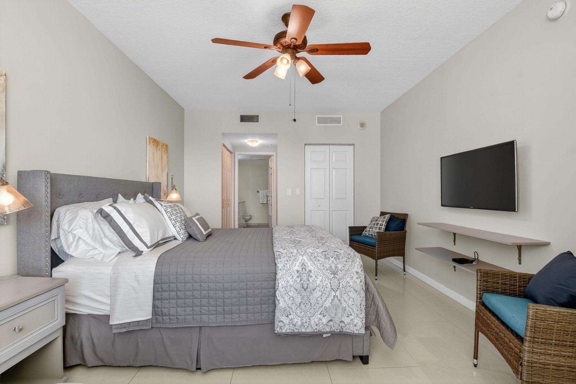 625 Casa Loma Boulevard, Unit 306, Boynton Beach, FL 33435 Photo