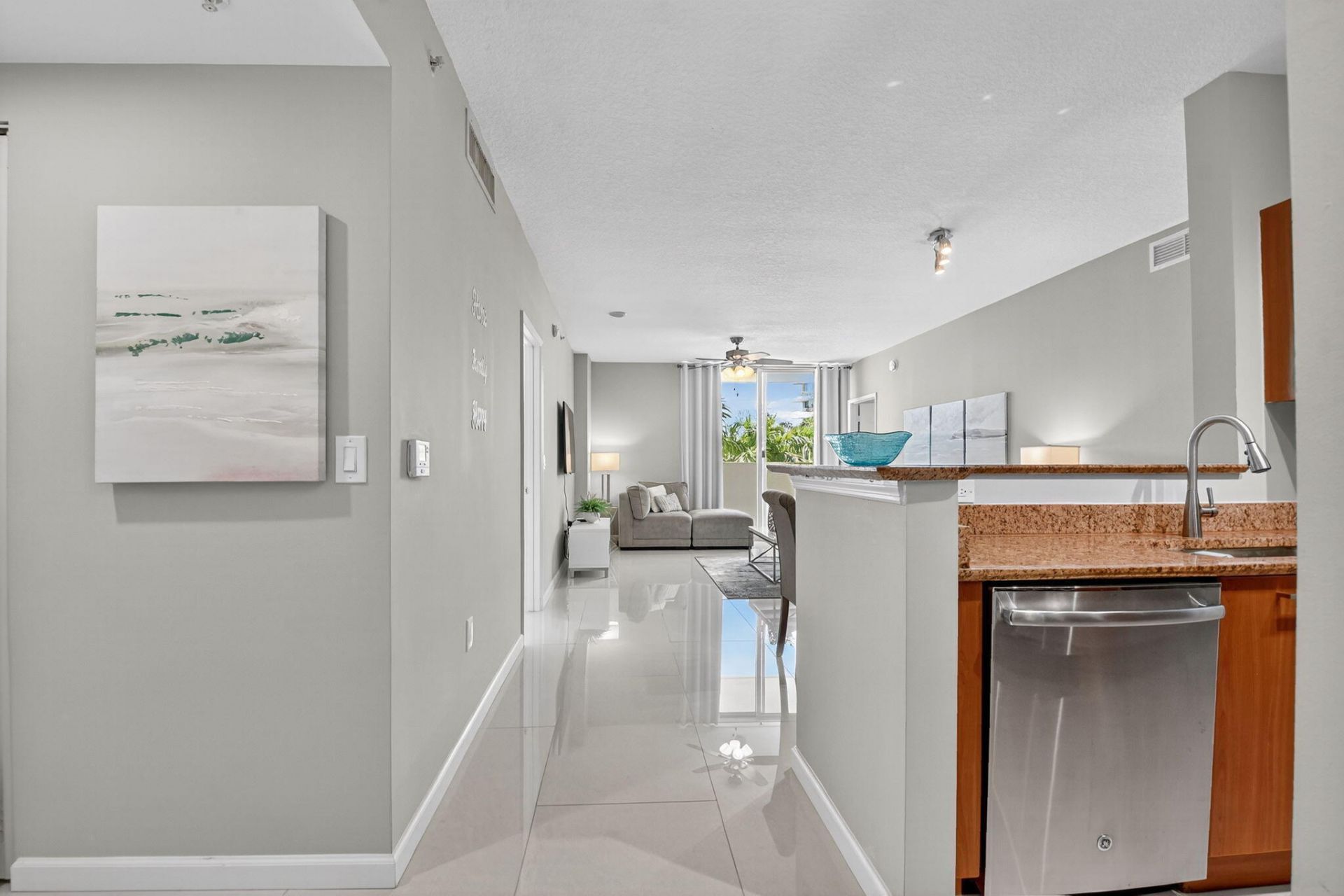 625 Casa Loma Boulevard, Unit 306, Boynton Beach, FL 33435 Photo
