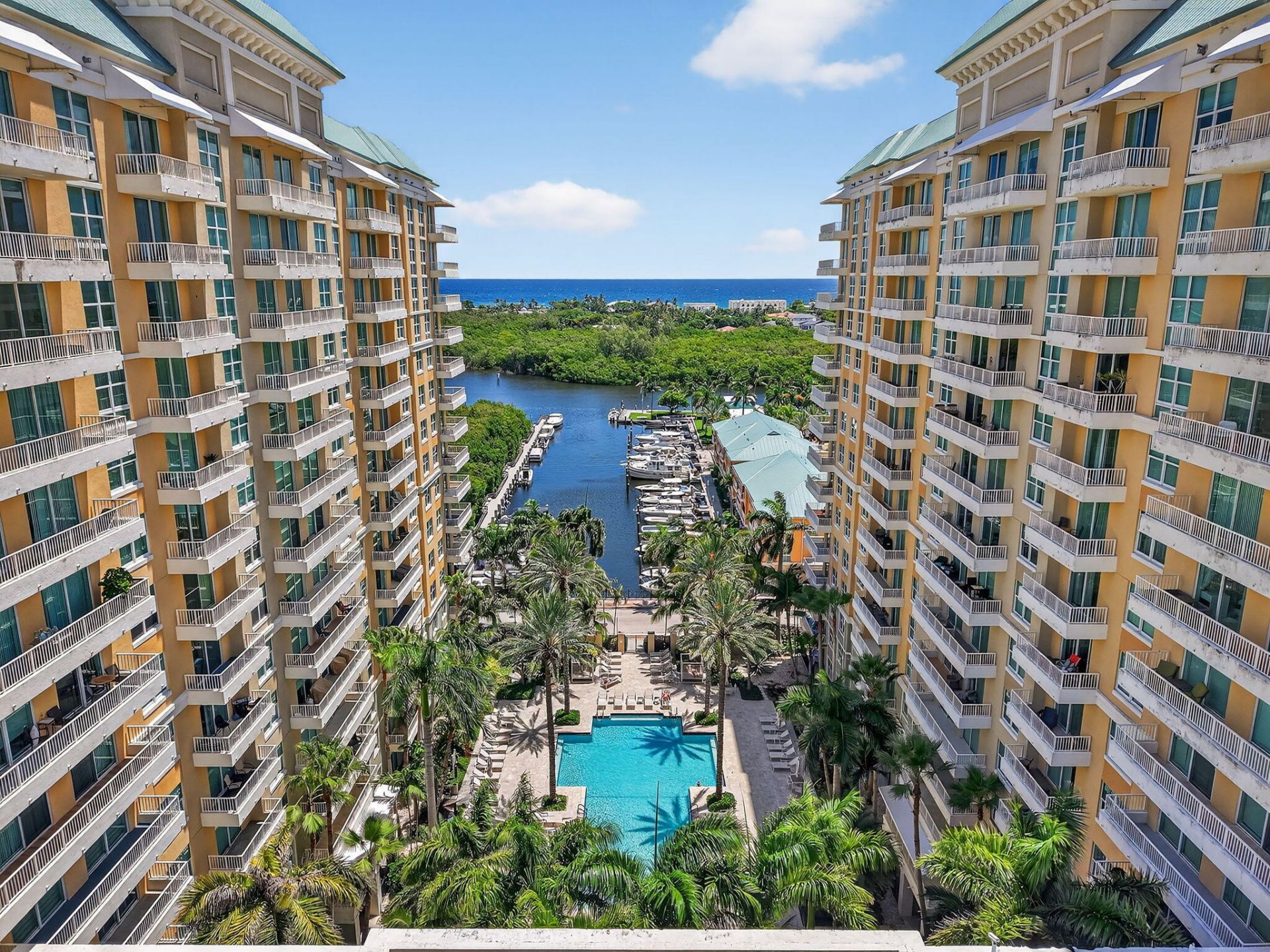 625 Casa Loma Boulevard, Unit 306, Boynton Beach, FL 33435 Photo