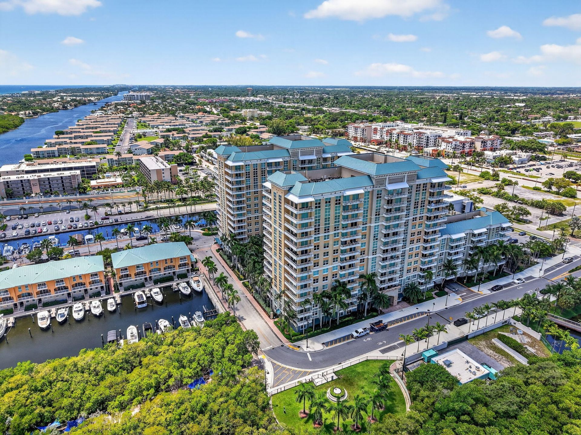 625 Casa Loma Boulevard, Unit 306, Boynton Beach, FL 33435 Photo