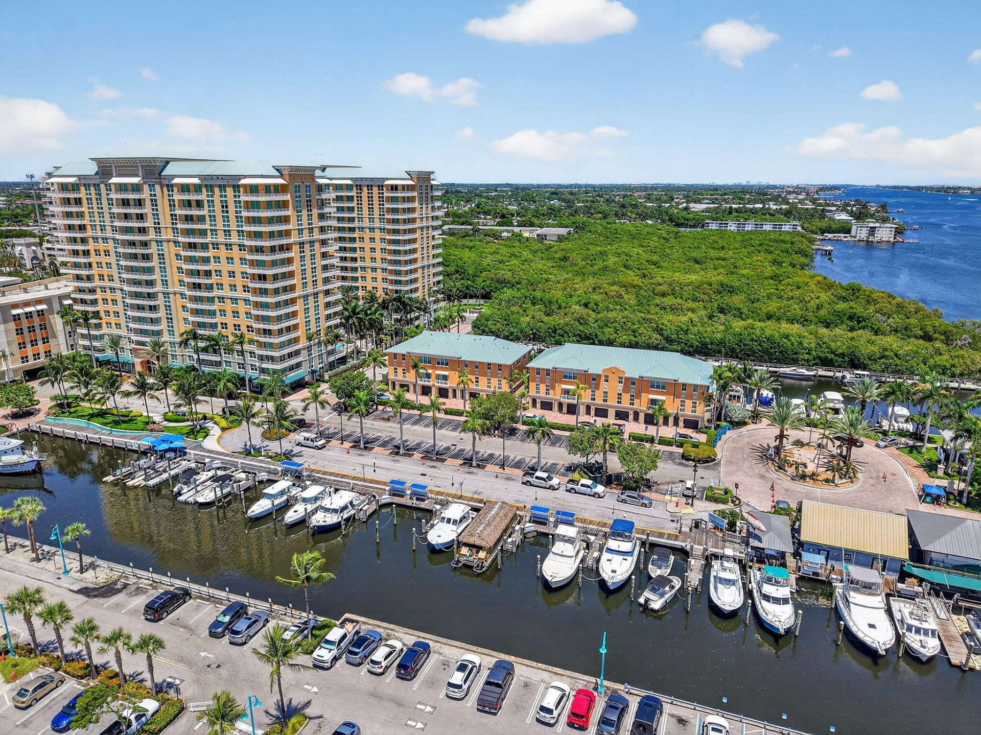 625 Casa Loma Boulevard, Unit 306, Boynton Beach, FL 33435 Photo