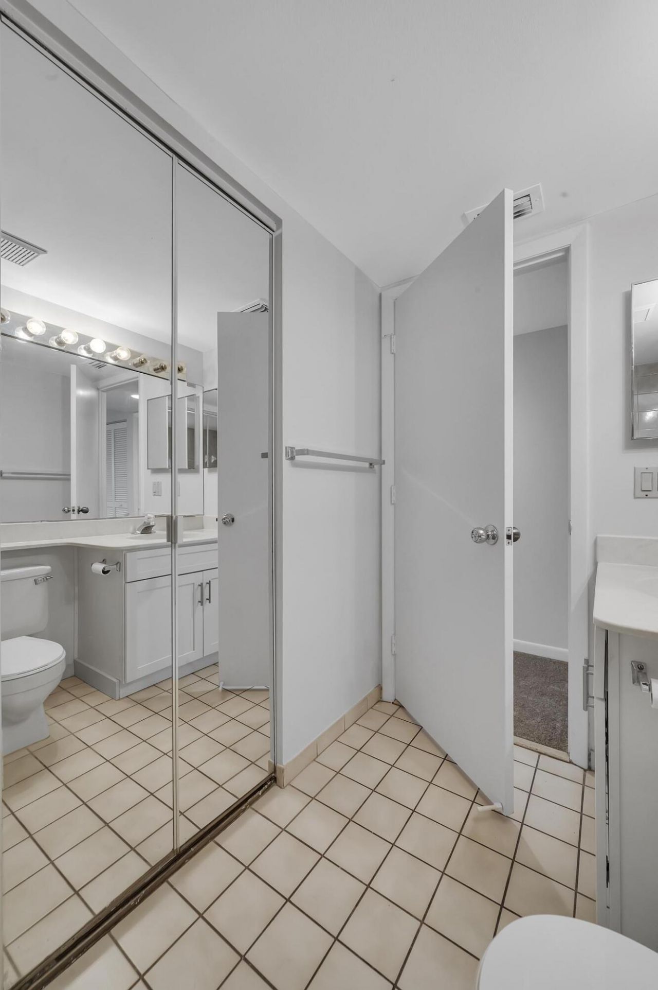 2506 SE Anchorage Cove, Unit C-1, Port Saint Lucie, FL 34952 Photo