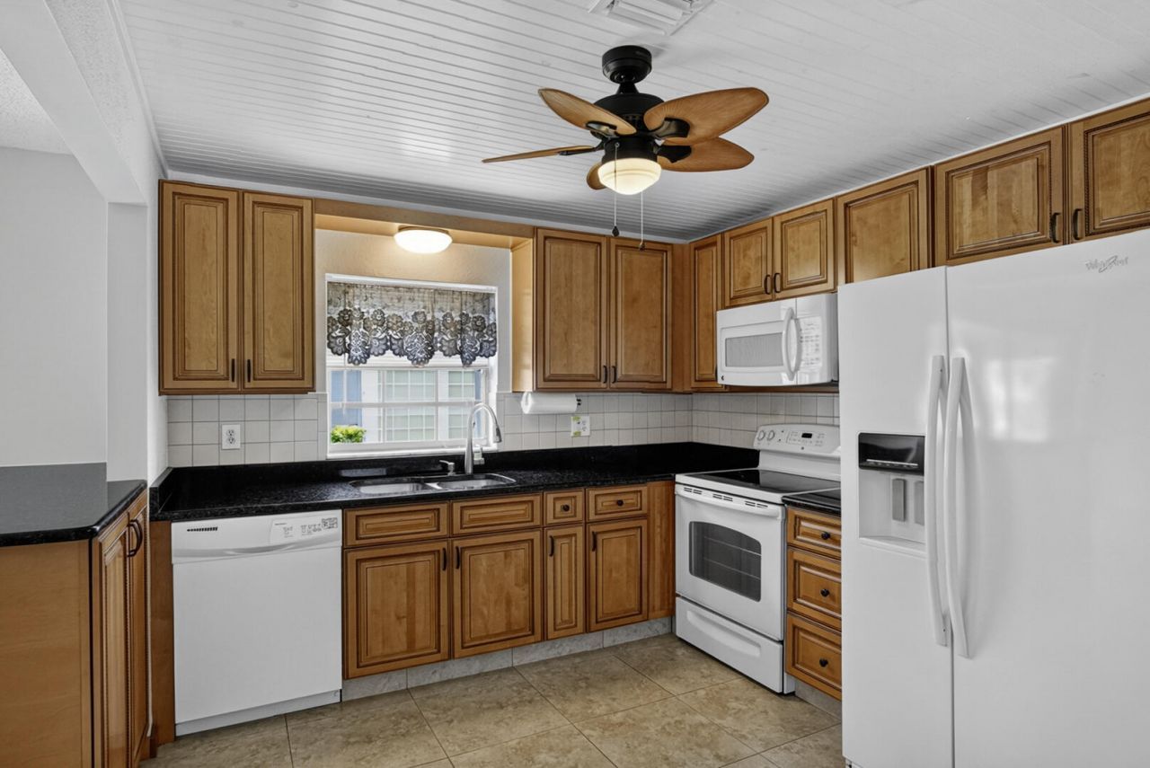948 Savannas Point Drive, Unit D, Fort Pierce, FL 34982 Photo