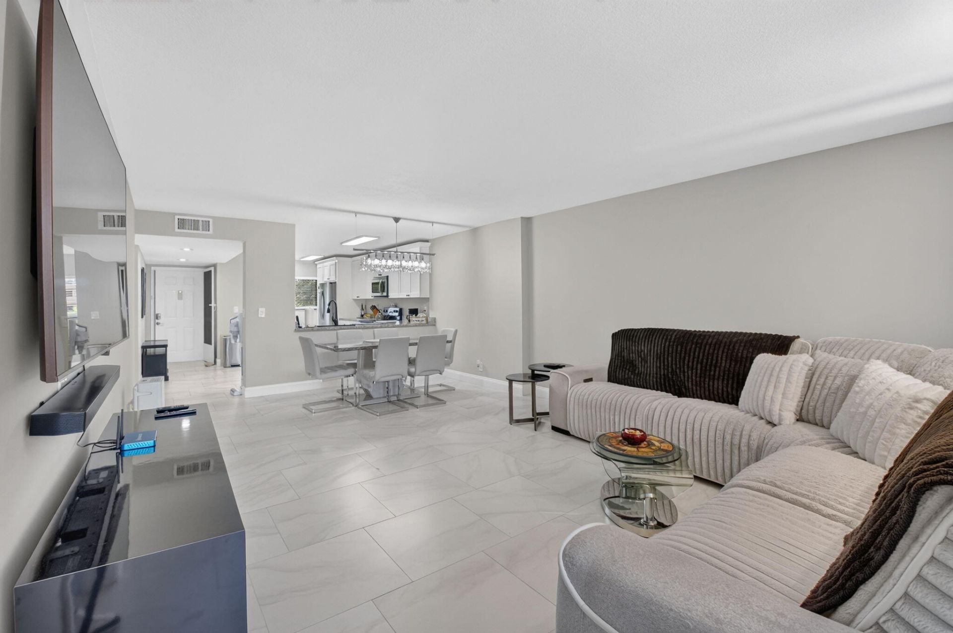 15075 Witney Road, Unit 213, Delray Beach, FL 33484 Photo