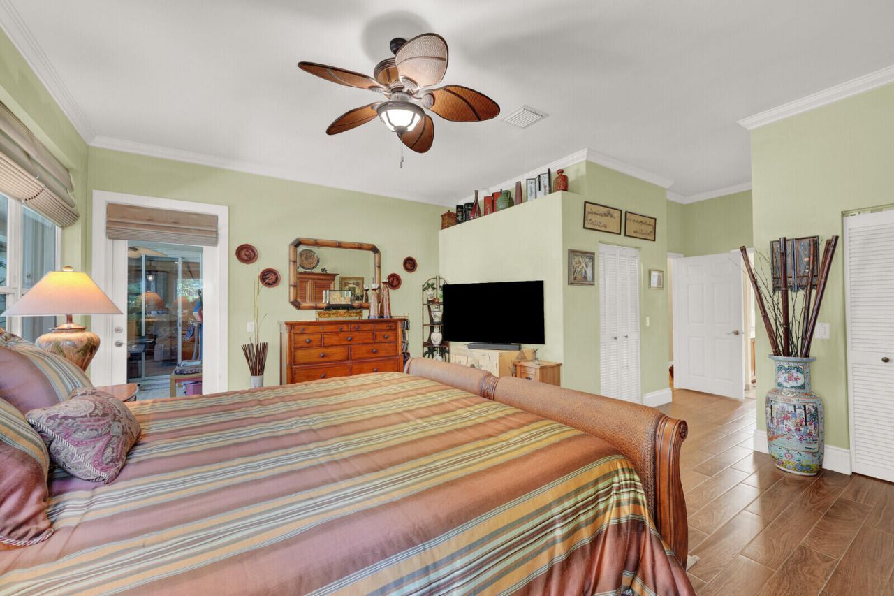 718 NW 177th Avenue, Pembroke Pines, FL 33029 Photo