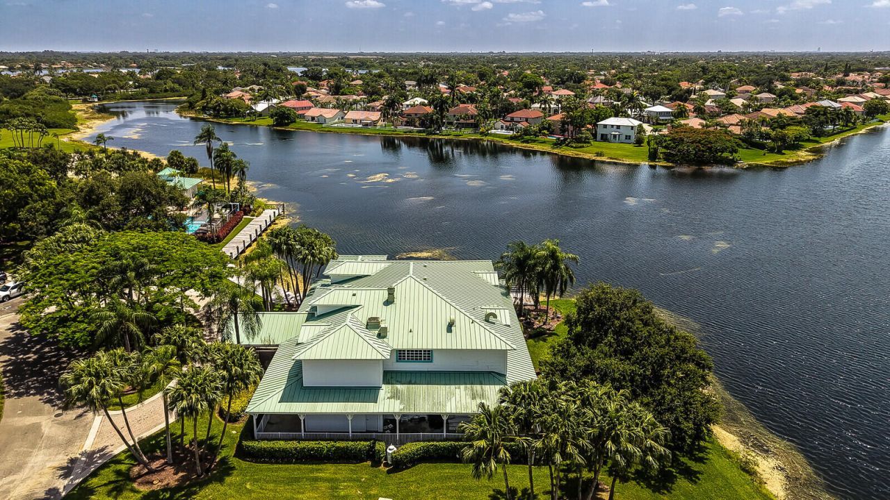 718 NW 177th Avenue, Pembroke Pines, FL 33029 Photo