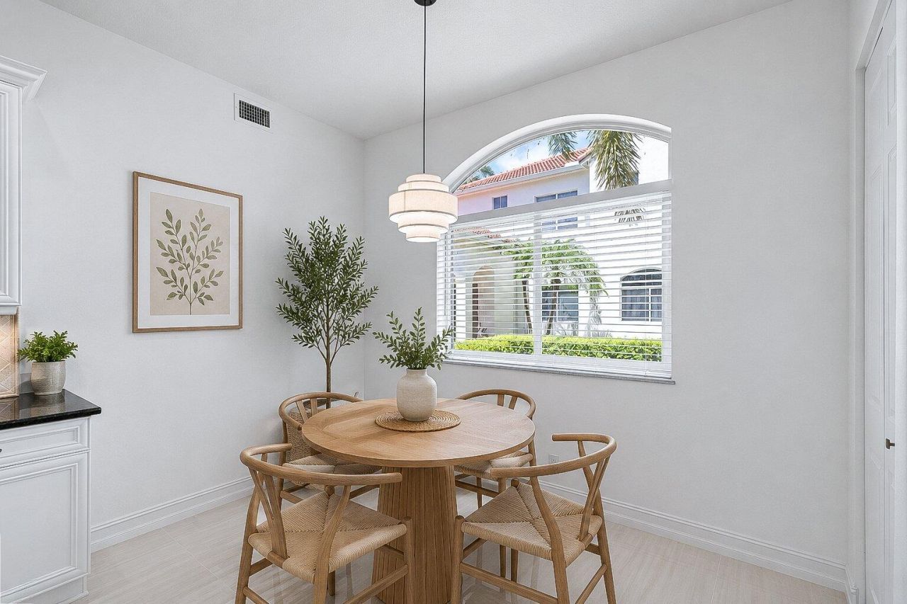 127 Palm Bay Terrace, Unit A, Palm Beach Gardens, FL 33418 Photo