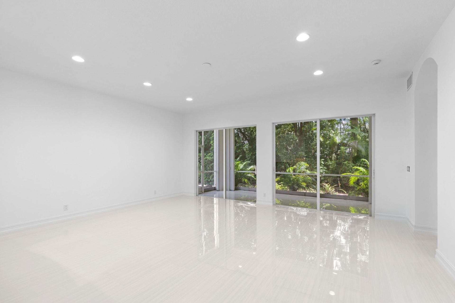 127 Palm Bay Terrace, Unit A, Palm Beach Gardens, FL 33418 Photo