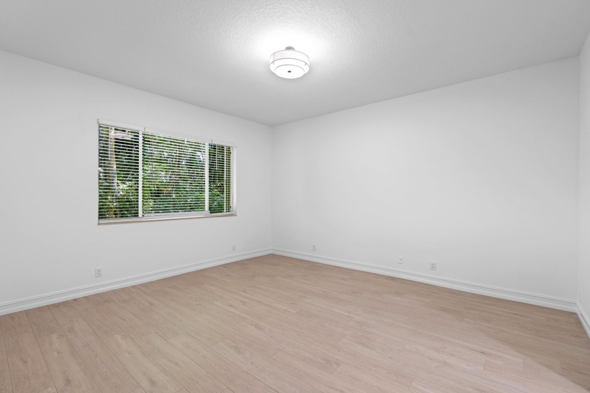 127 Palm Bay Terrace, Unit A, Palm Beach Gardens, FL 33418 Photo
