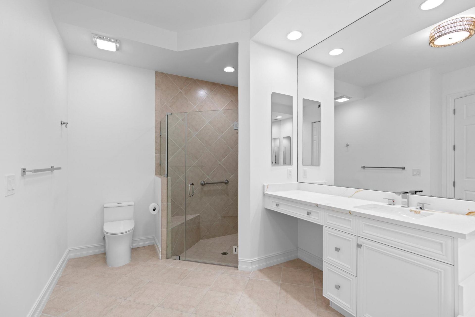 127 Palm Bay Terrace, Unit A, Palm Beach Gardens, FL 33418 Photo