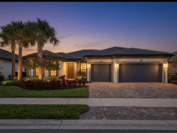4609 PINEHURST Trail W, Oakland Park, FL 33309