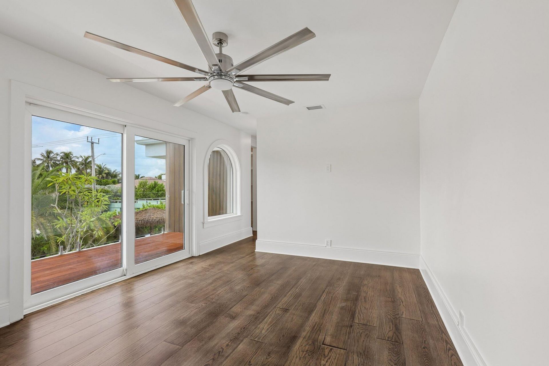 1020 SE 9th Avenue, Fort Lauderdale, FL 33316 Photo