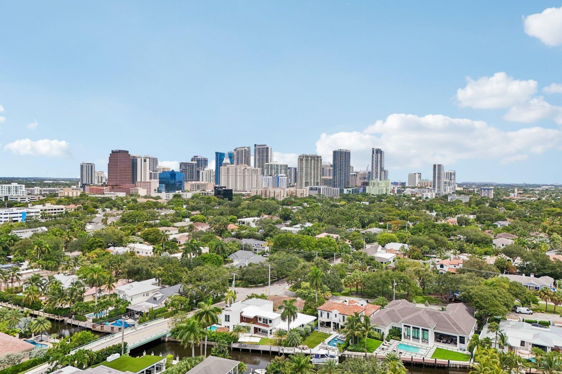 1020 SE 9th Avenue, Fort Lauderdale, FL 33316 Photo