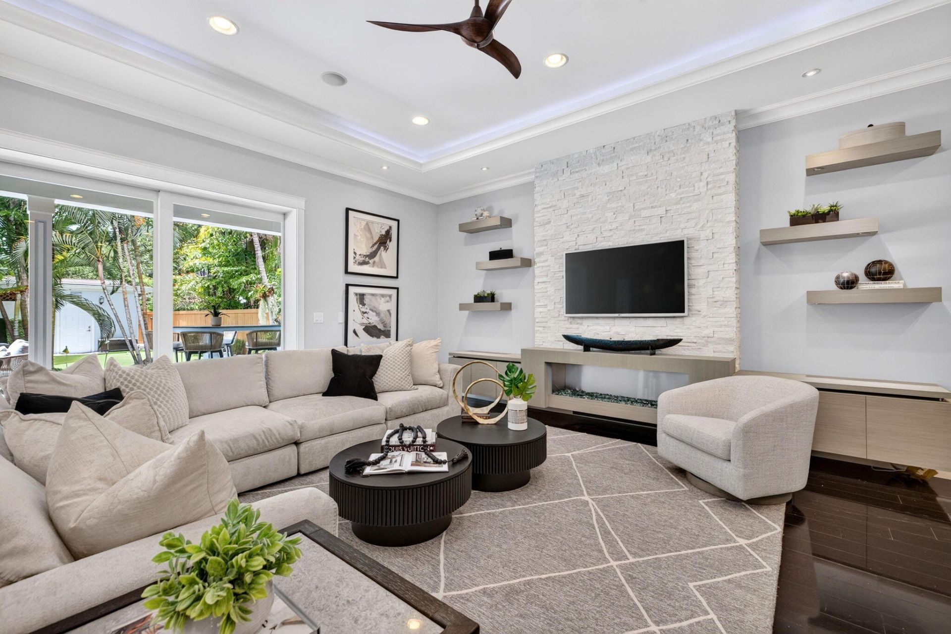 1329-2 SE 13th Terrace, Fort Lauderdale, FL 33316 Photo