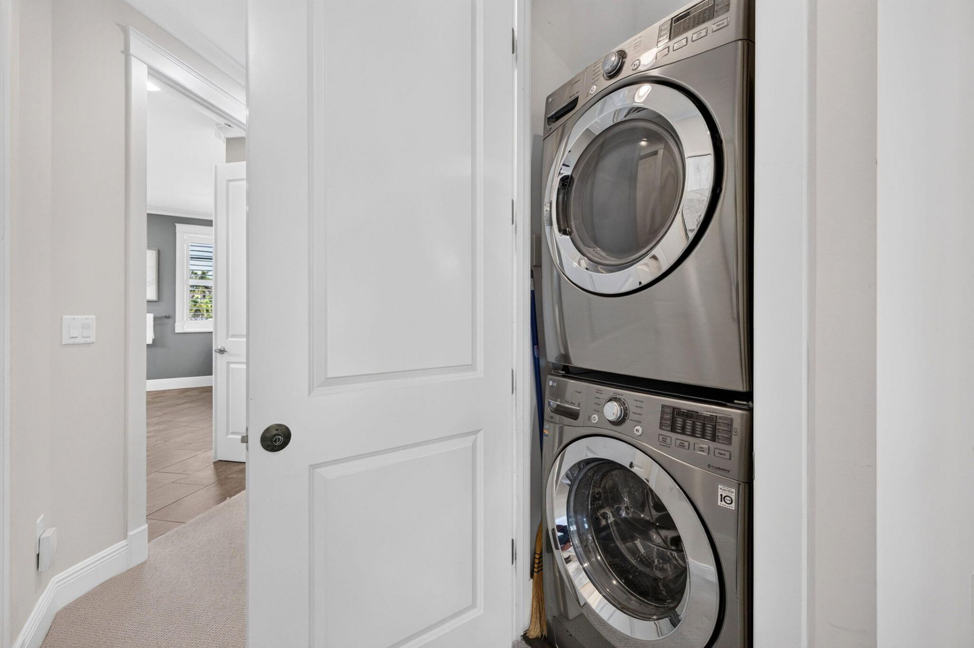1329-2 SE 13th Terrace, Fort Lauderdale, FL 33316 Photo