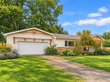 89 Beard Street, Frazeysburg, OH 43822